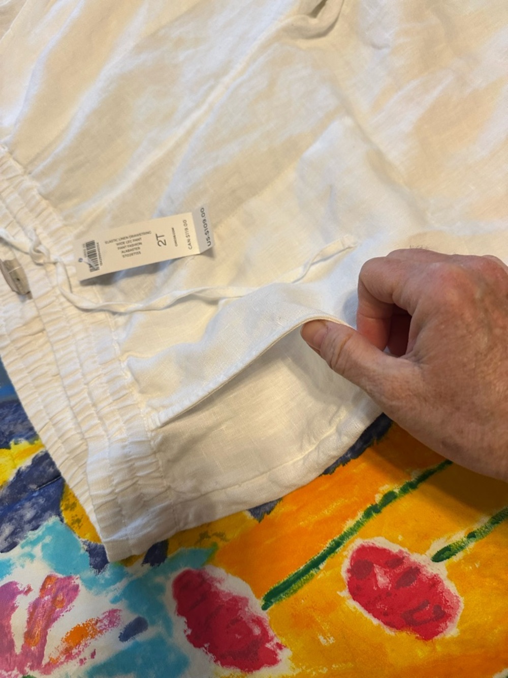 Chico's White Elastic Waist Linen Pants with Two (2) Front Pockets. - Picture 4 of 5